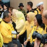 Jemput Bahlil Politisi Warda Dg Mamala Ikut Menjemput Kedatangan Ketum Golkar Bahlil Lahadalia