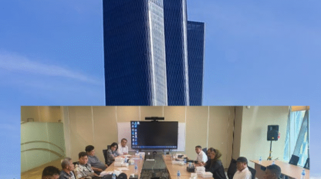 Masyarakat Poboya datangi Bakrie Tower menuntut janji penciutan lahan.