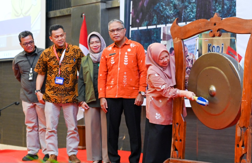 Program Transformasi Perhutanan Sosial di Sulteng resmi dilaunching Wagub Reny Lamadjido