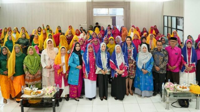 Wagub Reny Lamadjido Harapkan Perempuan Jadi Penggerak Pelestarian Budaya Kaili