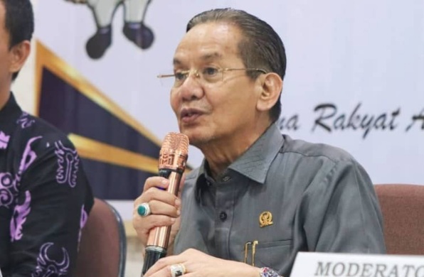 Warga Rio Pakava Adukan PT LTT ke Komisi II DPR RI