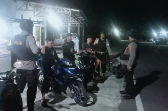 Polsek Torue Patroli Blue Light, Warga Merasa Lebih Aman di Malam Hari