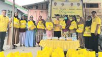 HUT ke-61, Golkar Morut Salurkan Sembako kepada Pengurus se-Kecamatan Mamosalato