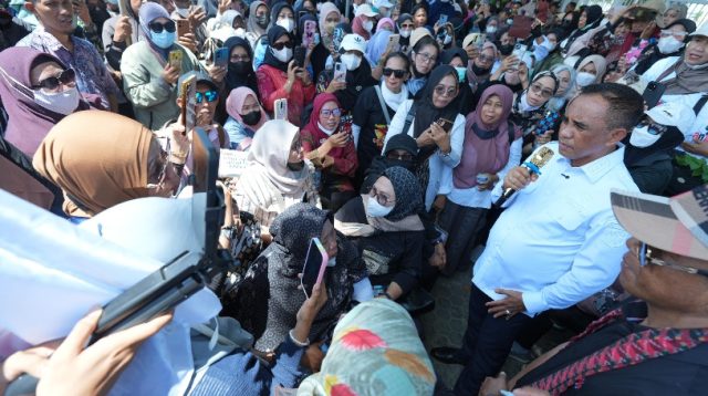 Gubernur Anwar Hafid Siap Tengahi Permasalahan PPPK Donggala