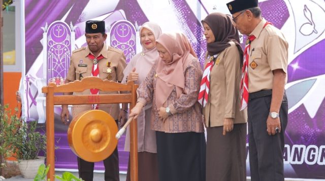 Wagub Reny Lamadjido Harapkan Pramuka Tidak Hanya Pandai Berkemah, Tapi Kritis dan Inovatif