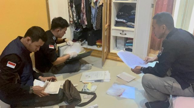 Penyidik Kejati Sulteng Geledah Dua Lokasi di Desa Tamainusi Morut