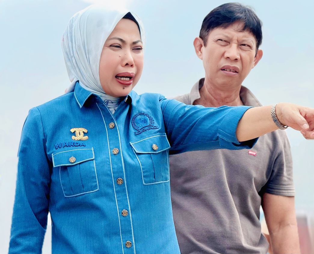 Kawal Penataan Ibu Kota Kolonodale, Ketua DPRD Morut Tinjau Penimbunan Tanggul Pelangi