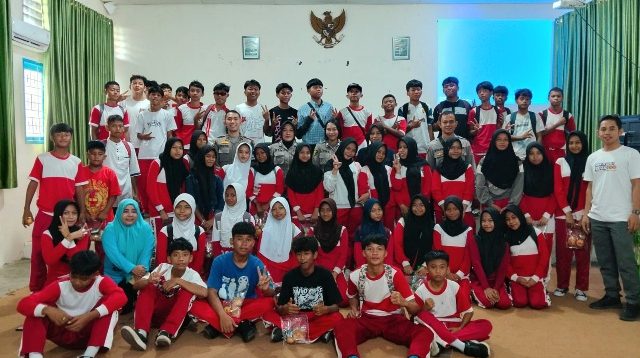 Pelajar SMP 15 Palu Ikut Penyuluhan Deteksi Dini Narkoba