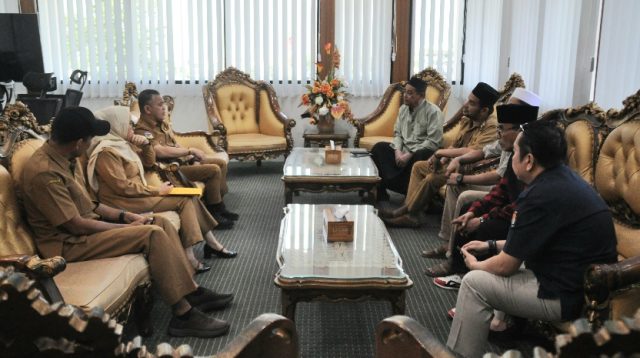 Jelang Haul Guru Tua, Yayasan Masjid Al-Khairaat Temui Wali Kota Palu