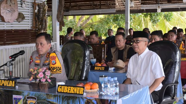 Bersama Kapolri, Kapolda Sulteng Evaluasi Pengamanan Arus Balik dan Objek Wisata