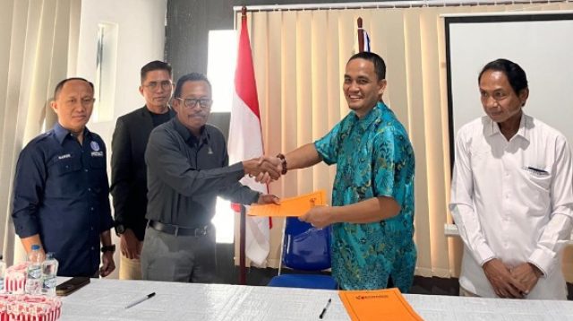 Peradi Palu – Bawaslu Sulteng Tandatangani MoU Berdurasi 5 Tahun