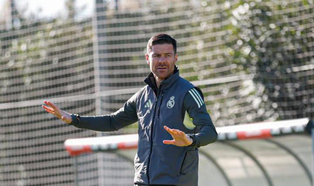 Kalah Telak dari City, Masa Depan Arne Slot Disorot, Liverpool Mulai Lirik Xabi Alonso