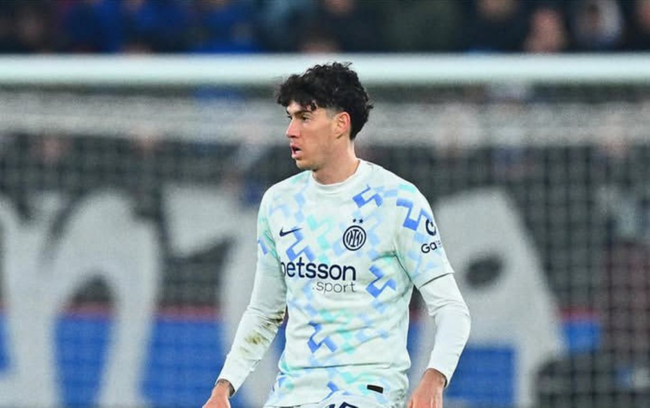 El Clasico di Bursa Transfer! Duel Real Madrid vs Barcelona untuk Bek Inter Milan