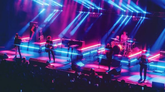 The Strokes Kembali Mengguncang! Single Baru dan Tanggal Album Resmi Diumumkan