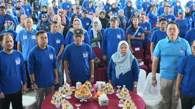 Gubernur Sulteng Komitmen Dukung Perjuangan Buruh