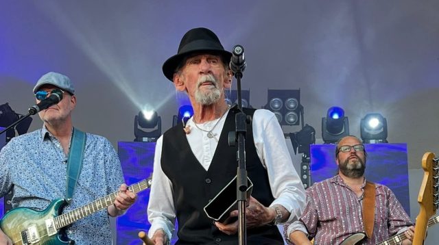 Mantan Vokalis Santana, Alex Ligertwood, Meninggal Dunia di Usia 79 Tahun