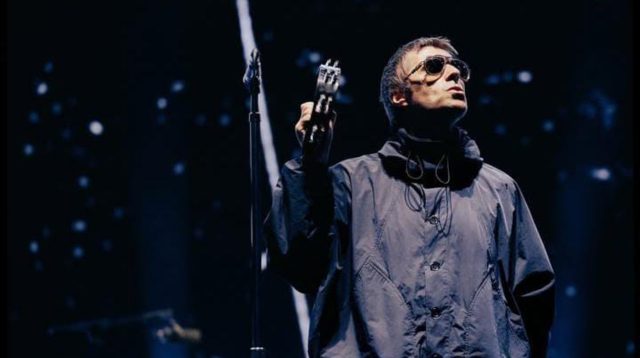 Terlihat Keluar dari Abbey Road Studios! Liam Gallagher dan John Squire Picu Rumor Album Baru