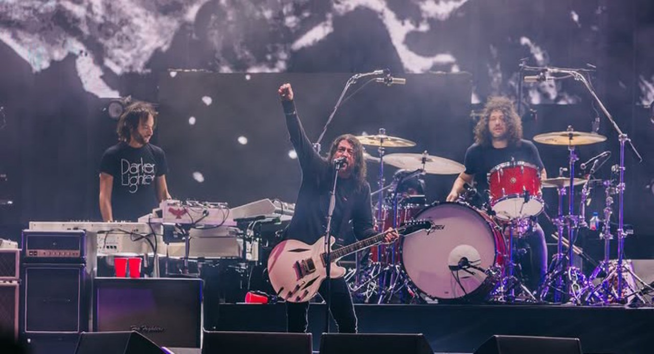 Foo Fighters Gandeng Kru Ski Ekstrem untuk Video Musik Penuh Adrenalin