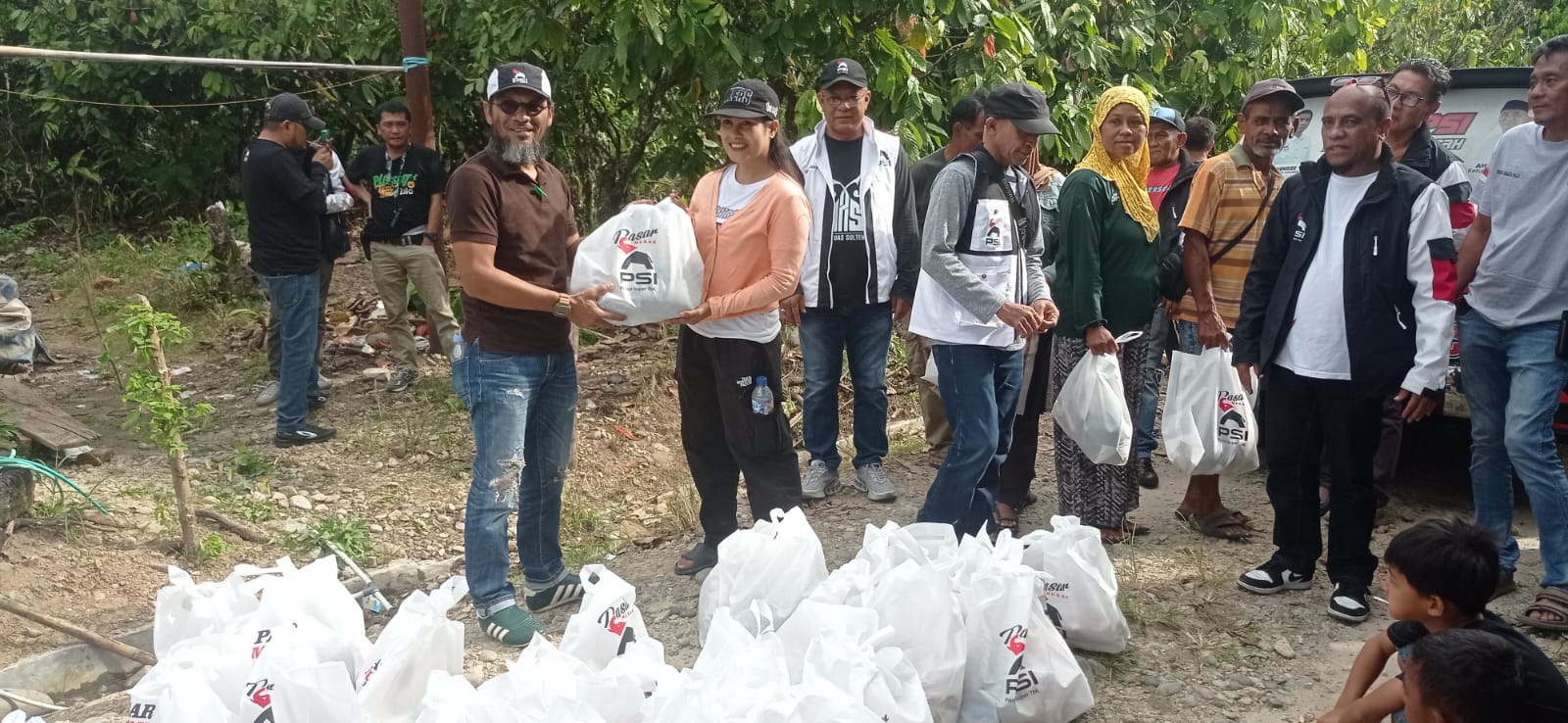 PSI Sulteng Bergerak Bantu Korban Gempa, Salurkan 1.500 Paket Sembako di Sigi
