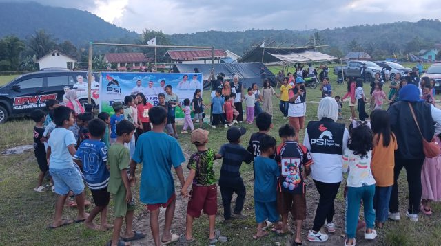 Anak-anak Korban Gempa Tersenyum Lagi, PSI Peduli Gelar Trauma Healing di Lembantongoa