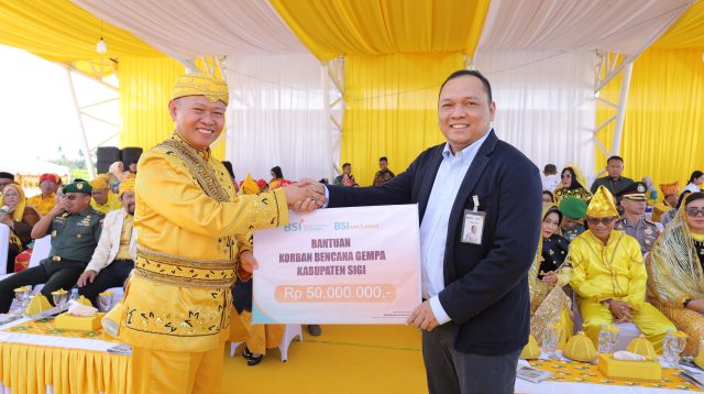 HUT Sigi ke-18 Diwarnai Aksi Kemanusiaan, BSI Bantu Korban Gempa Rp50 Juta