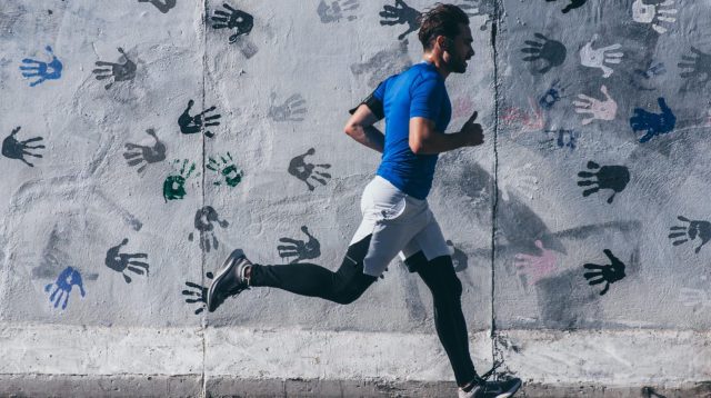 Hanya 15 Menit Olahraga Setiap Hari, Ini Dampak Besarnya bagi Tubuh dan Mental