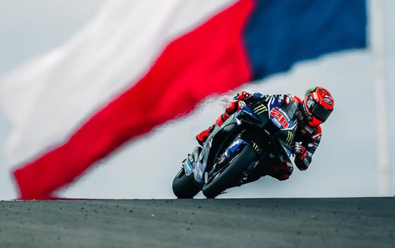 Krisis Yamaha Berlanjut, Quartararo Pulang Tanpa Poin Setelah Dua Penalti Beruntun