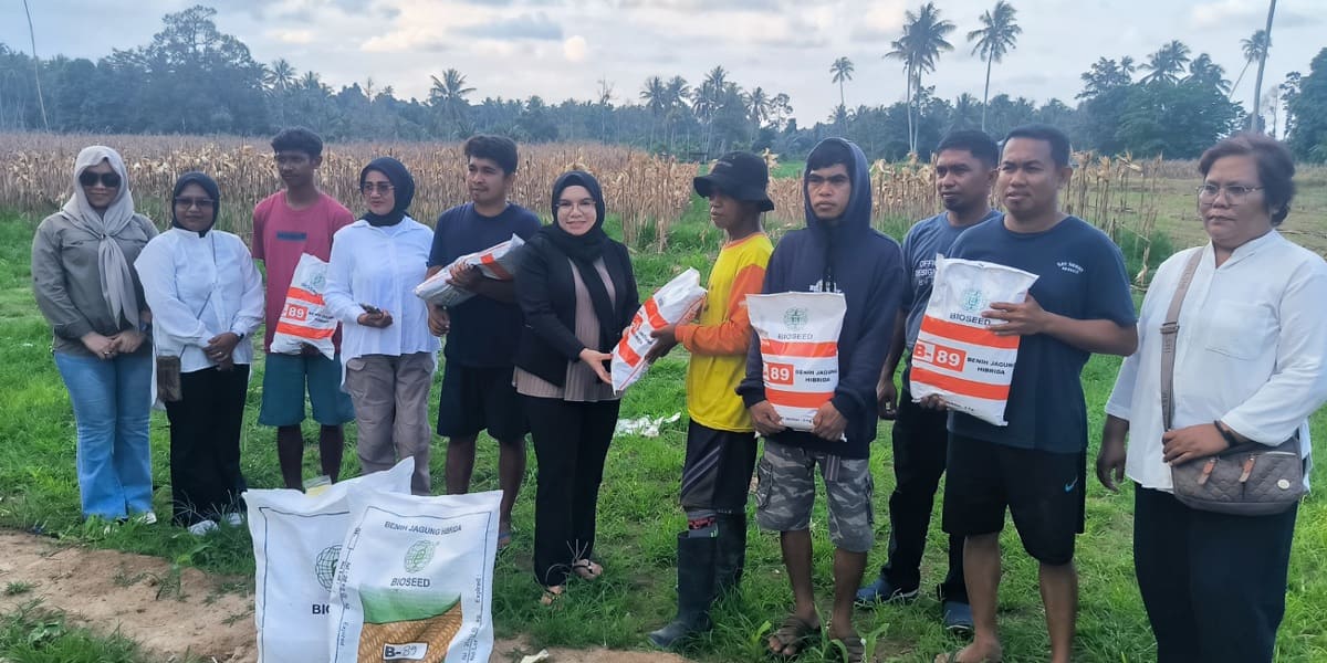 Srikandi LMP Parigi Moutong Selpina Basrin, Bantu Bibit Jagung Petani Desa Lobu Mandiri