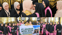 Suasana Haru Keberangkatan Jamaah Umrah Majelis Taklim Kolonodale