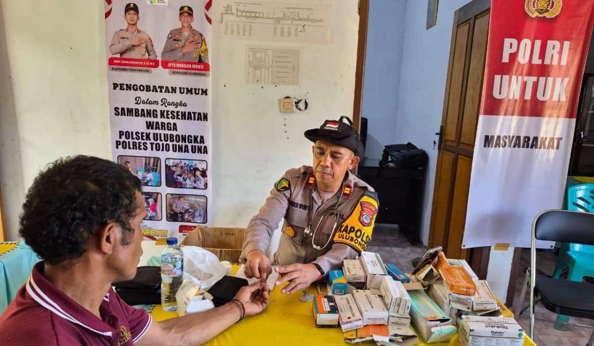 Polri Hadir di Pedalaman, Polsek Ulubongka Gelar Bakti Kesehatan Gratis