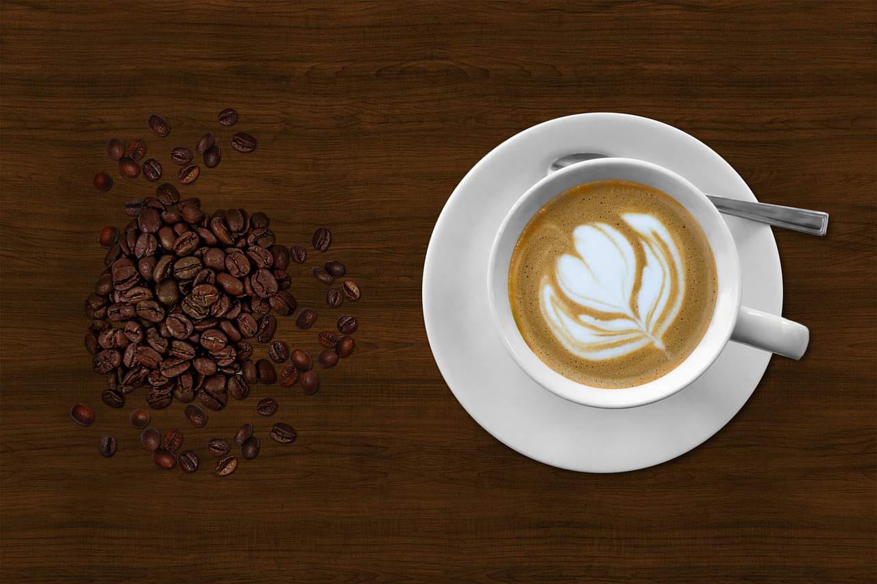 Studi Ungkap Manfaat Tak Terduga Kopi dan Teh dalam Menjaga Fungsi Otak