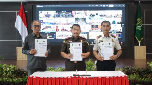 Persidangan Elektronik Resmi Diperkuat, Kejati Sulteng Teken PKS dengan Pengadilan Tinggi