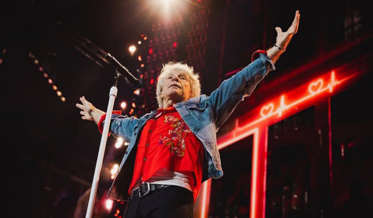 Baru 90 Menit Tampil, Jon Bon Jovi Akhiri Konser Karena Gangguan Kesehatan