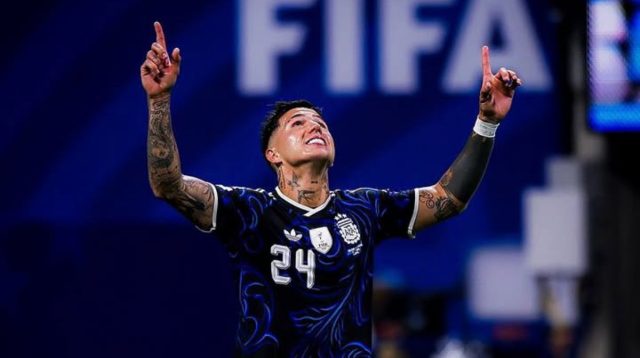 Enzo Fernandez Ingin Tinggalkan Stamford Bridge? Ini Analisis Pedas Emmanuel Petit