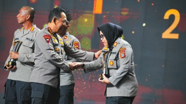 AKP Siti Elminawati Harumkan Polda Sulteng, Raih Hoegeng Awards 2026