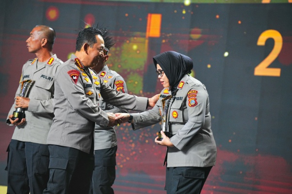 AKP Siti Elminawati Harumkan Polda Sulteng, Raih Hoegeng Awards 2026