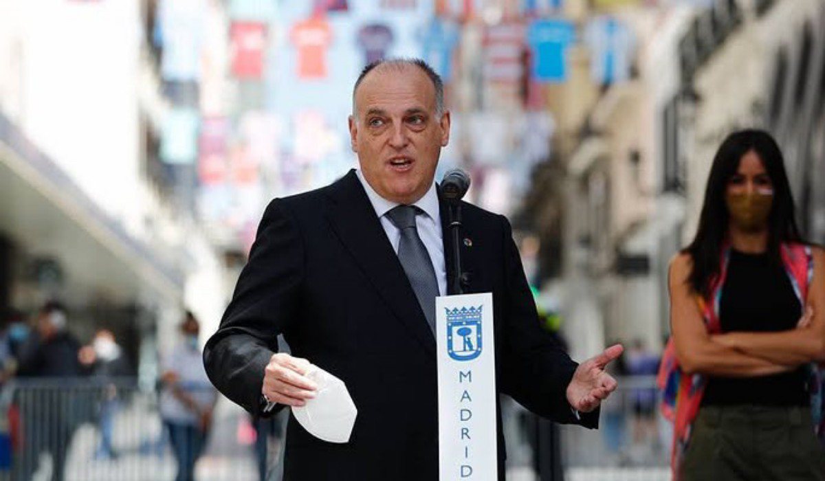 Javier Tebas Kecam Kepemimpinan Infantino, Sebut Proyek FIFA Mengancam Liga Domestik